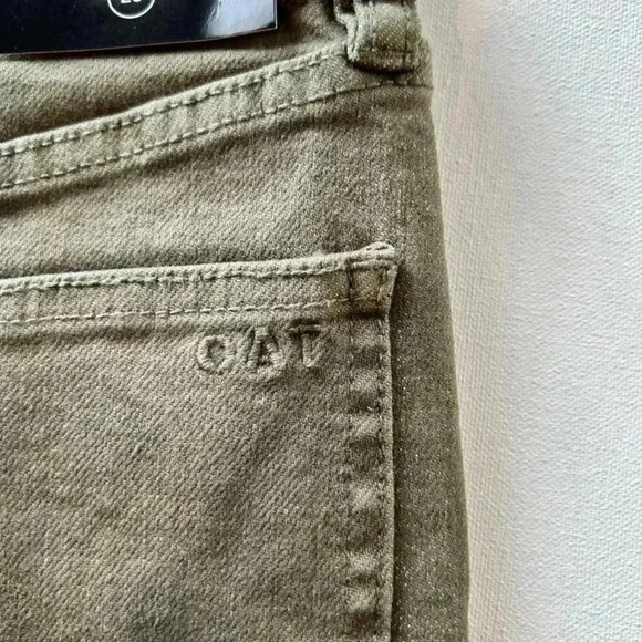 OAT New York army green Button down shorts size 26 - Picture 3 of 7